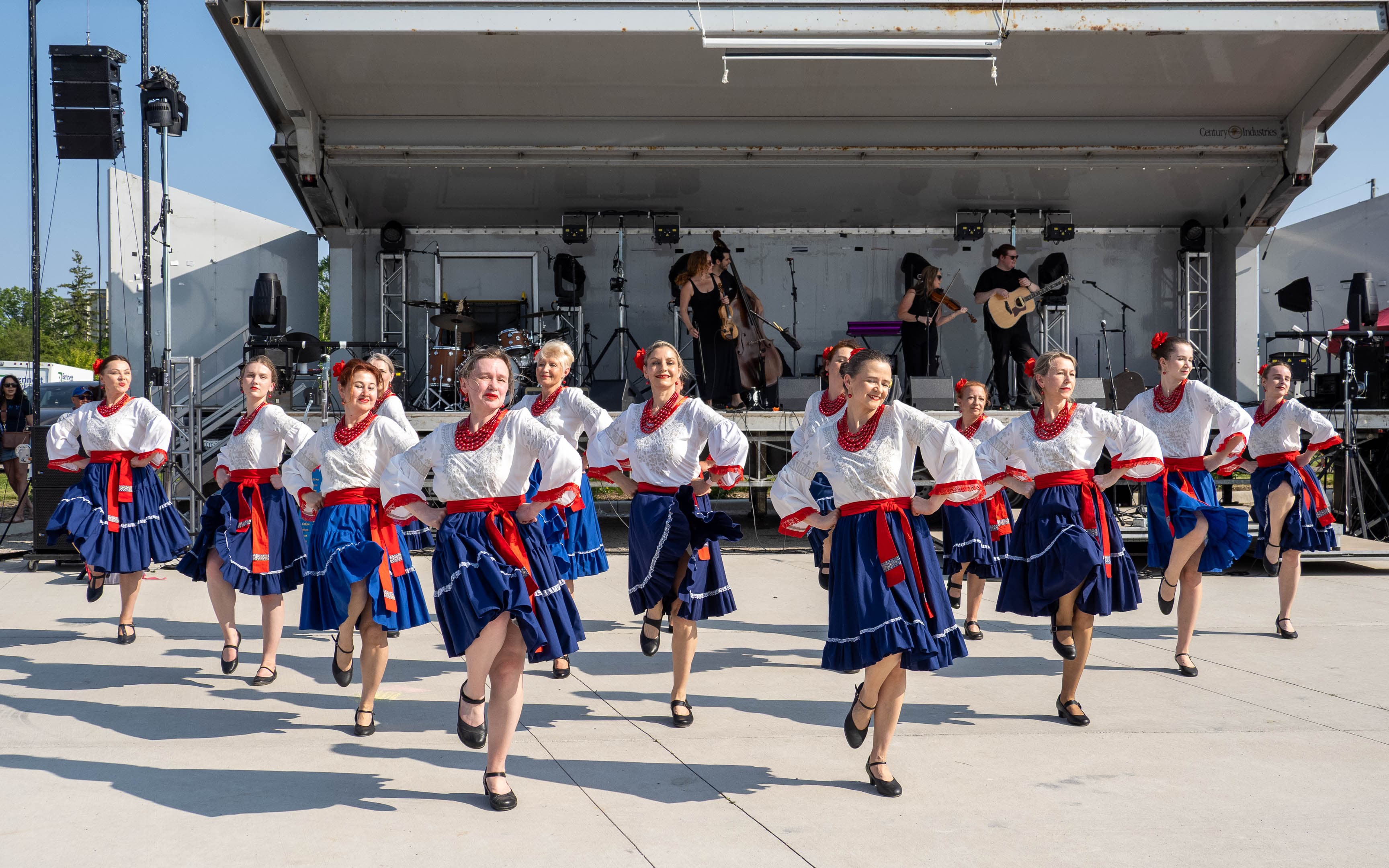 2025 06 14 84 Slavic Roots Hyde Park Pondfest